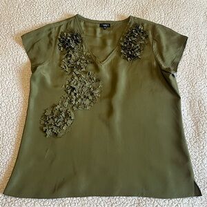 Talbots Olive Green Silk beaded appliques‎ V neck Cap SleeveTop Size 10